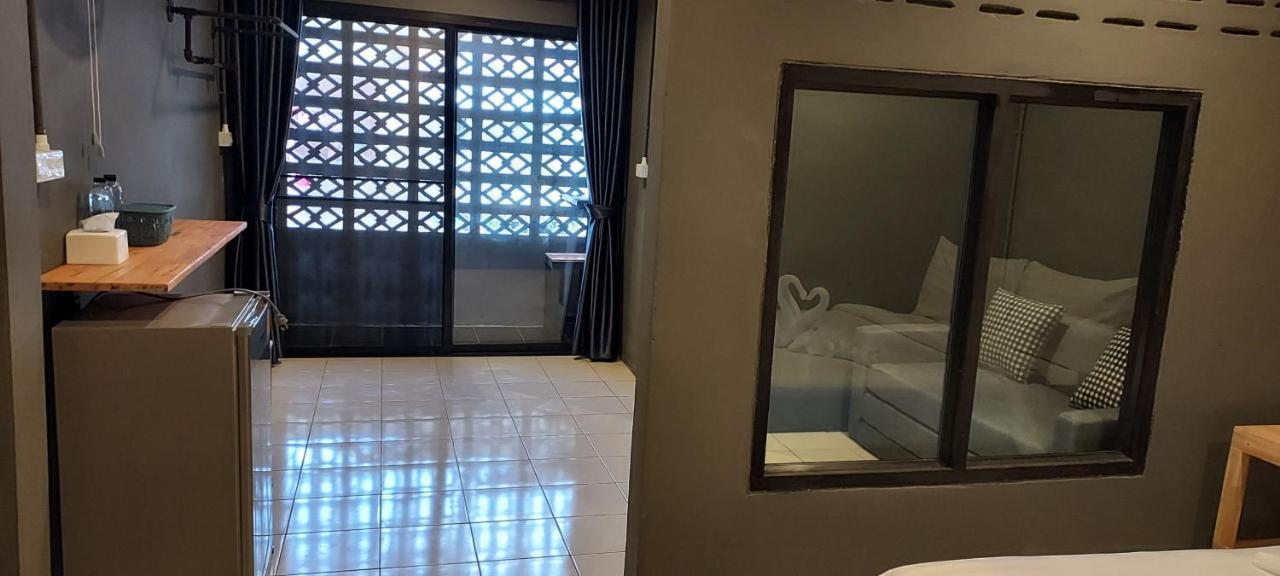 Loftel @ Nakhon Hostel Nakhon Si Thammarat Ngoại thất bức ảnh