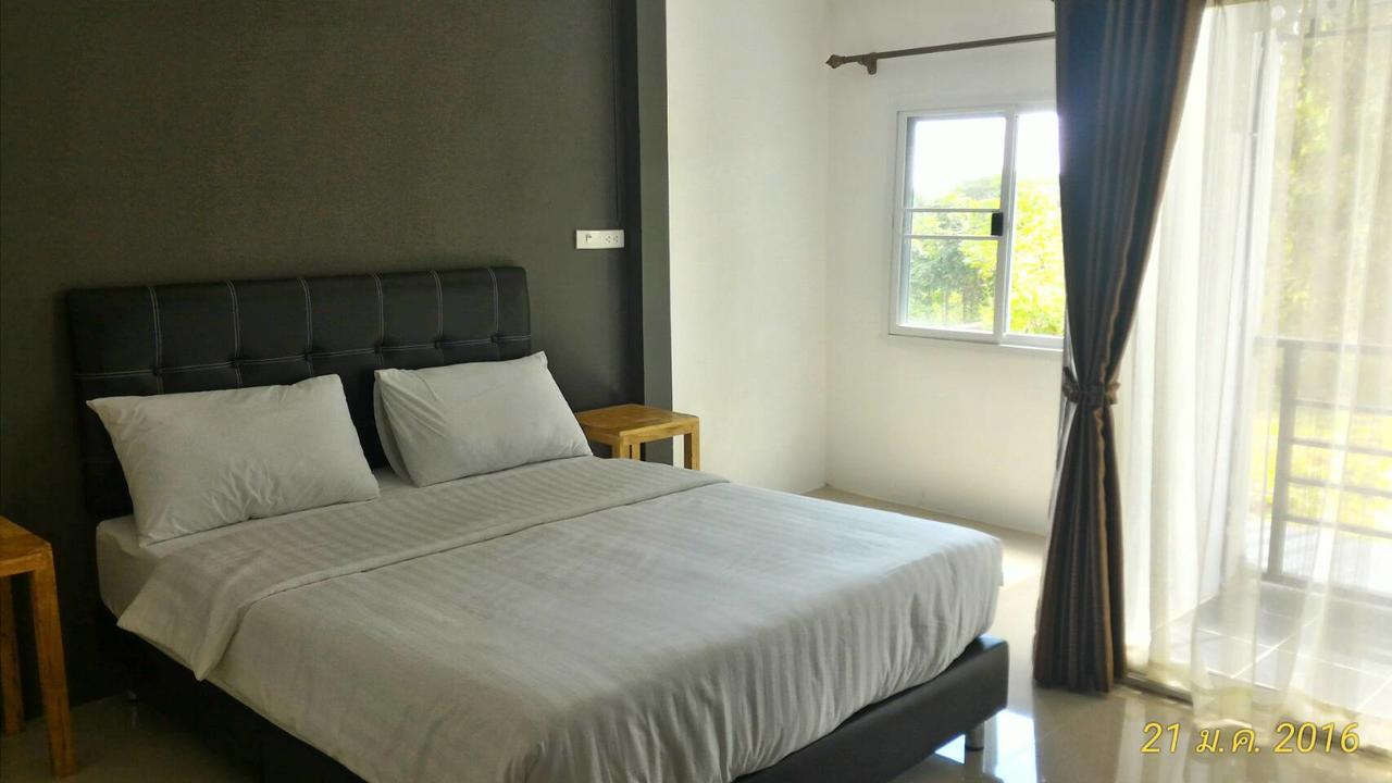 Loftel @ Nakhon Hostel Nakhon Si Thammarat Ngoại thất bức ảnh