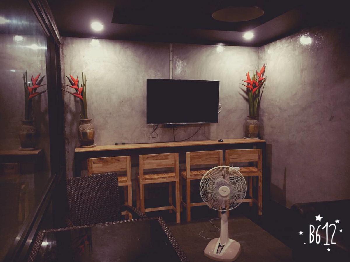 Loftel @ Nakhon Hostel Nakhon Si Thammarat Ngoại thất bức ảnh