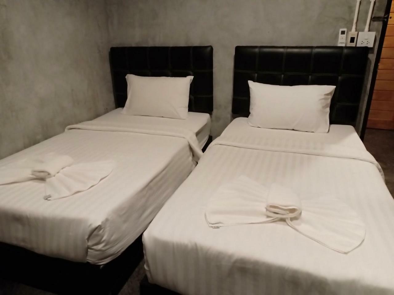 Loftel @ Nakhon Hostel Nakhon Si Thammarat Ngoại thất bức ảnh