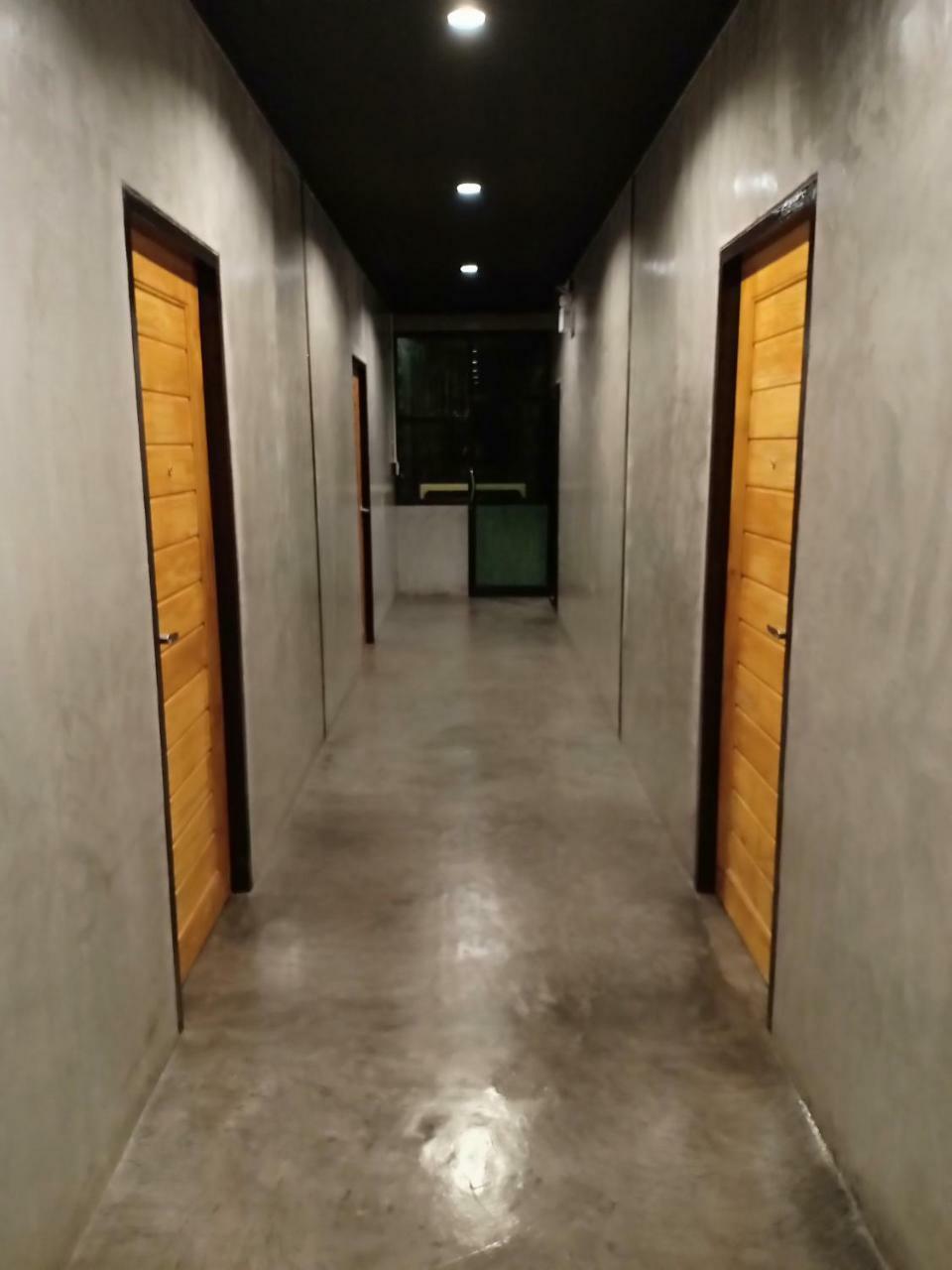 Loftel @ Nakhon Hostel Nakhon Si Thammarat Ngoại thất bức ảnh